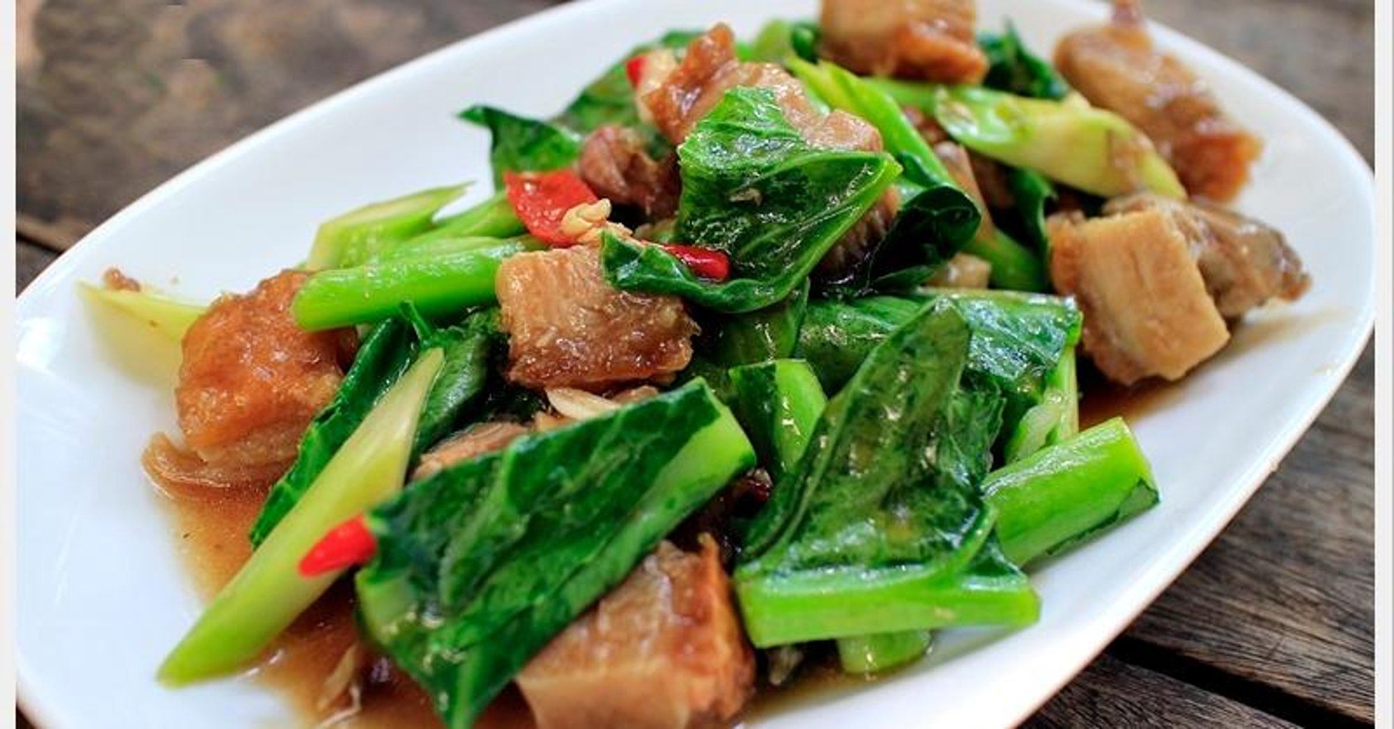 Chinese broccoli crispy pork