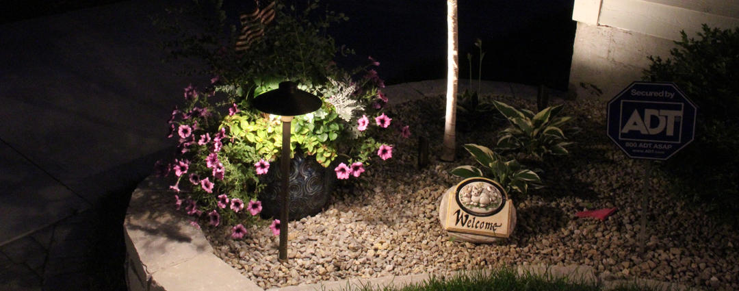 Versatile Landscape Lighting of Minneapolis MN Logo
