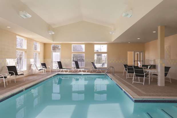 Images Hampton Inn & Suites Mystic