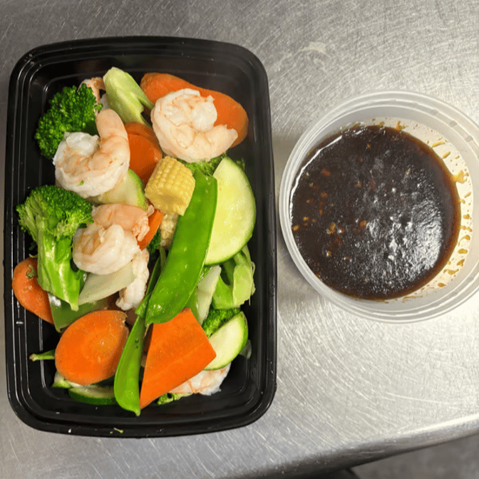 S4. Shrimp & Veggies (White Sauce)