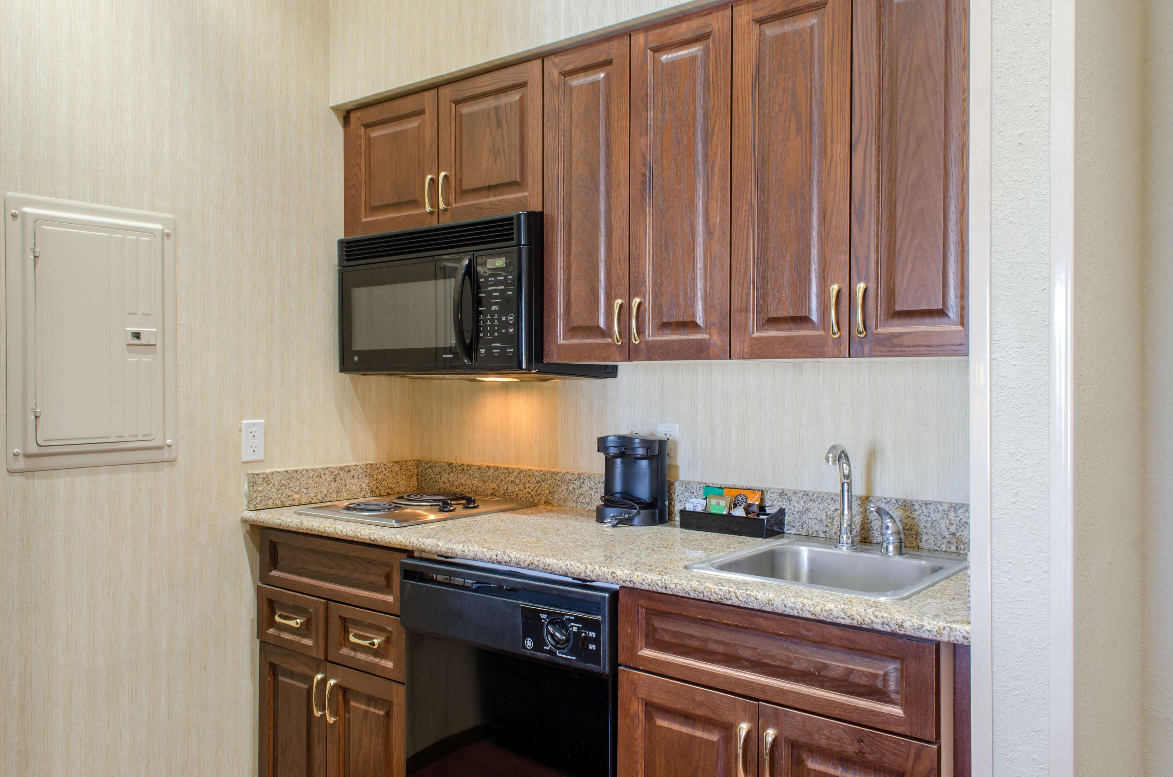 Homewood Suites by Hilton Covington Photo