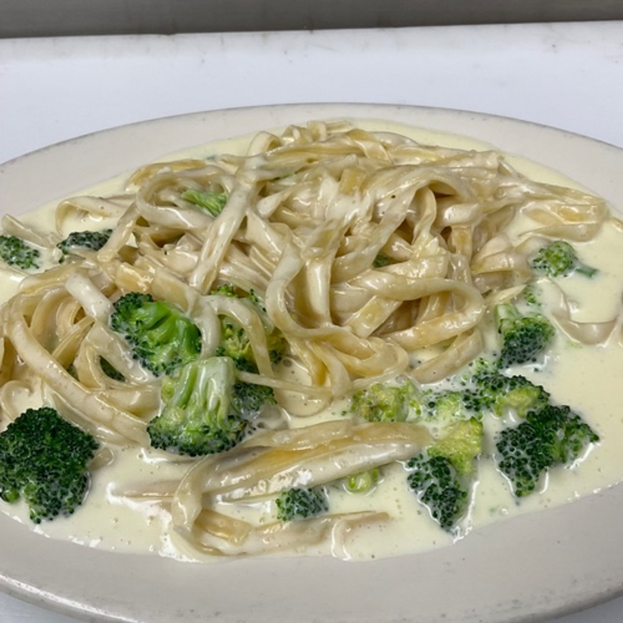 Fettuccini Alfredo with Broccoli