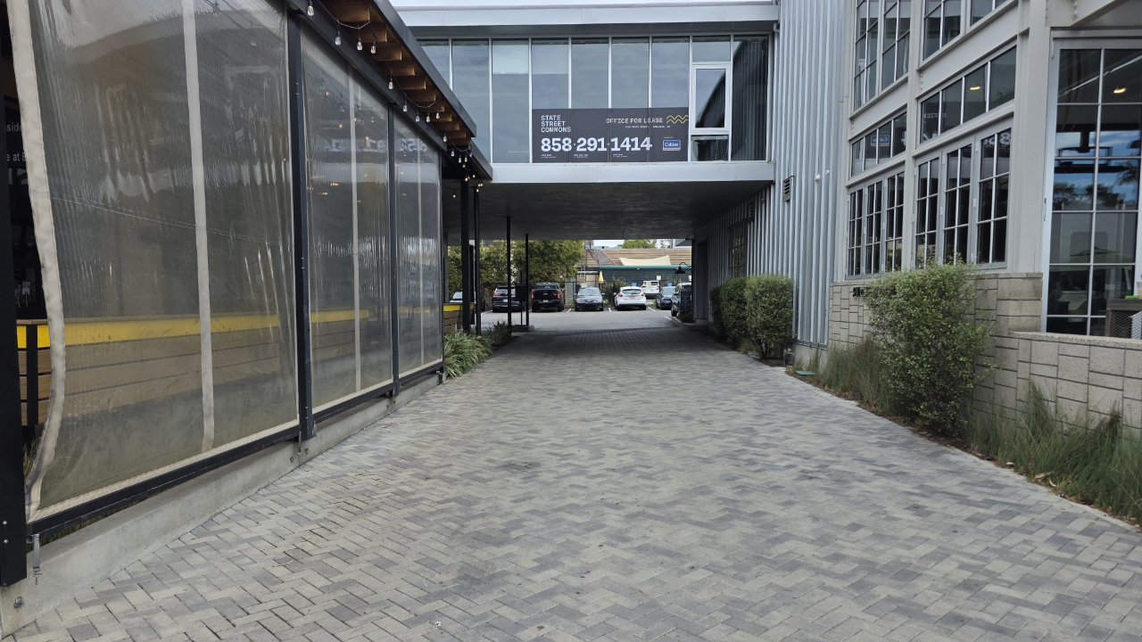LAZ Parking - 2742 State Street