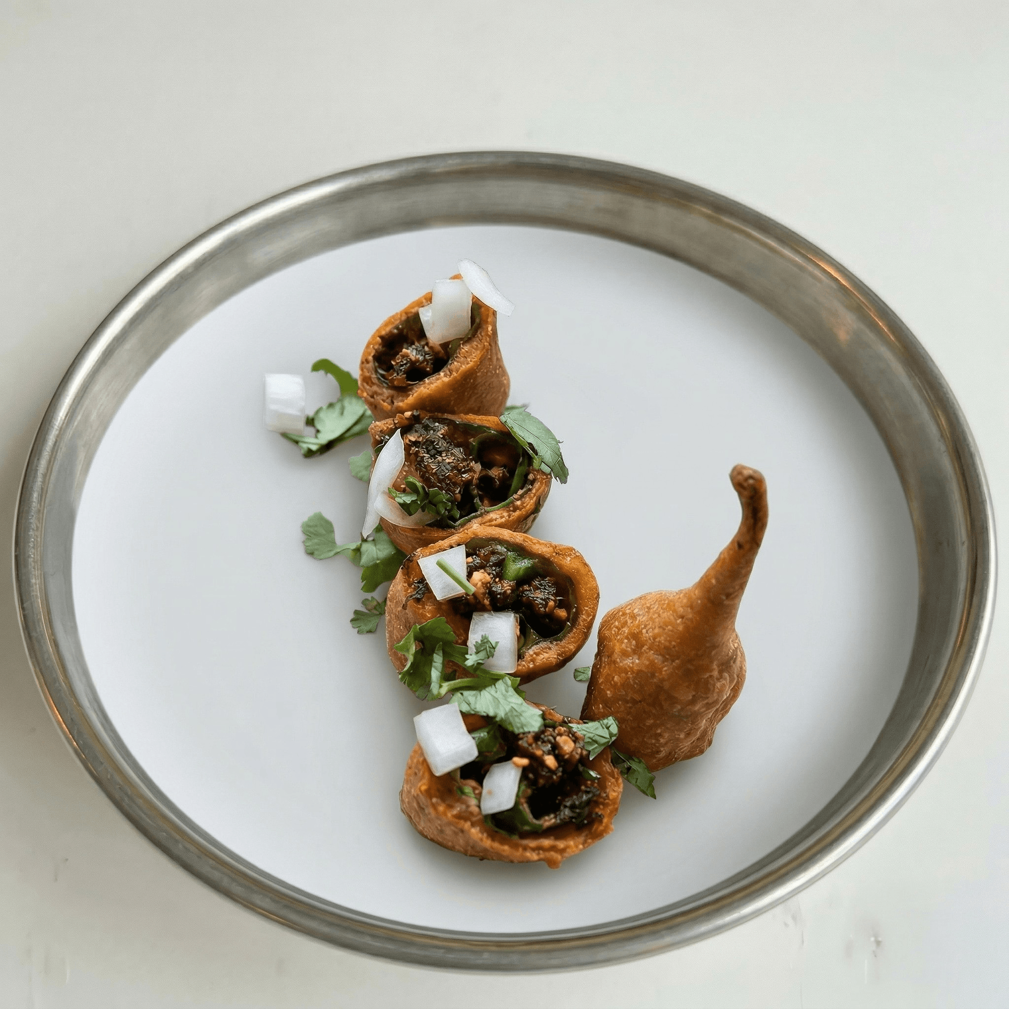 Cut Mirchi Bajji