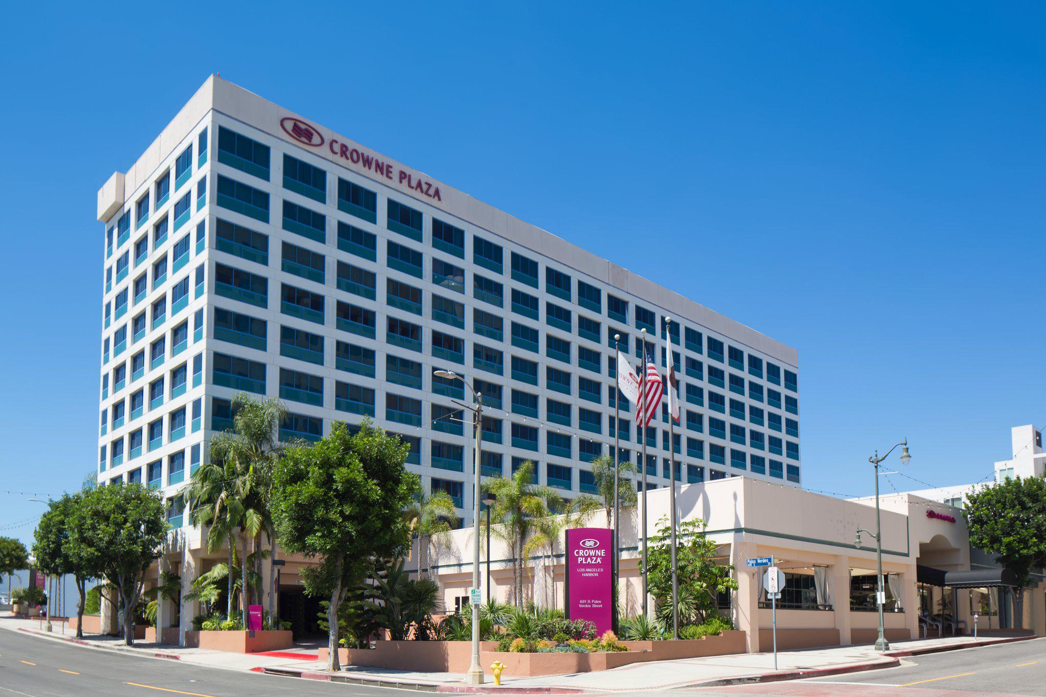 Crowne Plaza Los Angeles Harbor Hotel Photo