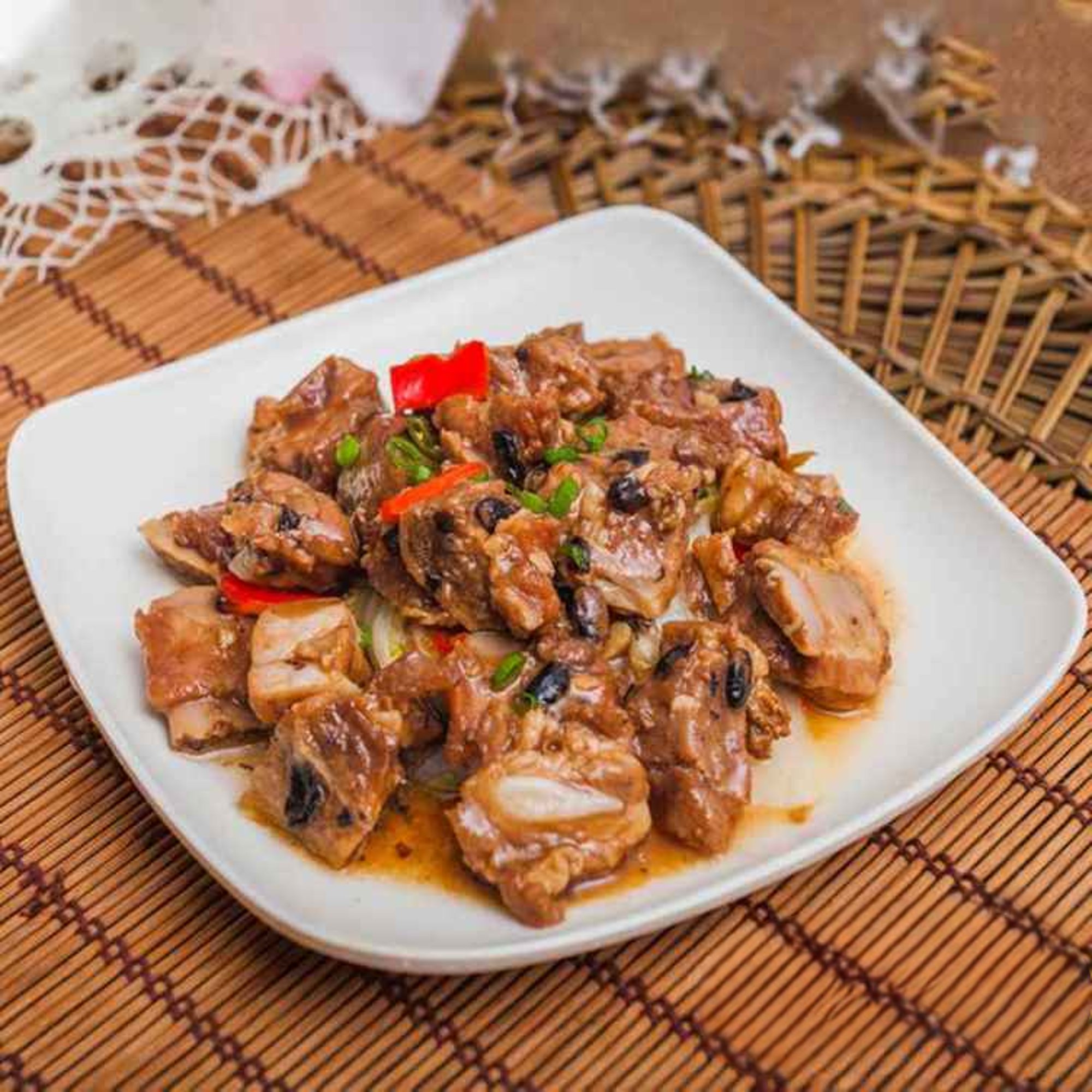 PK7. 豉椒炒排骨/Riblets w. Onion & Pepper in Black Bean Sauce