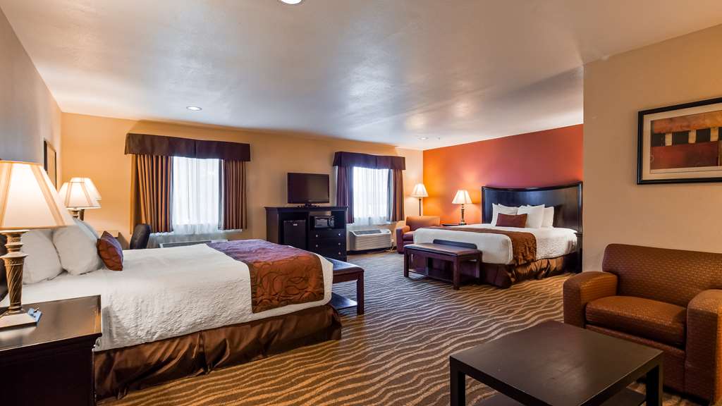 Best Western Plus Corning Inn Image