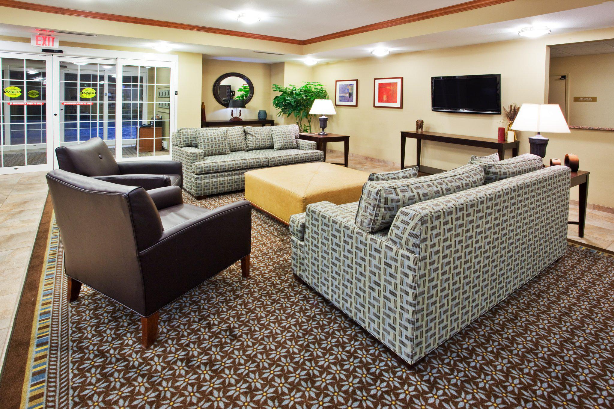 Candlewood Suites Kalamazoo Photo