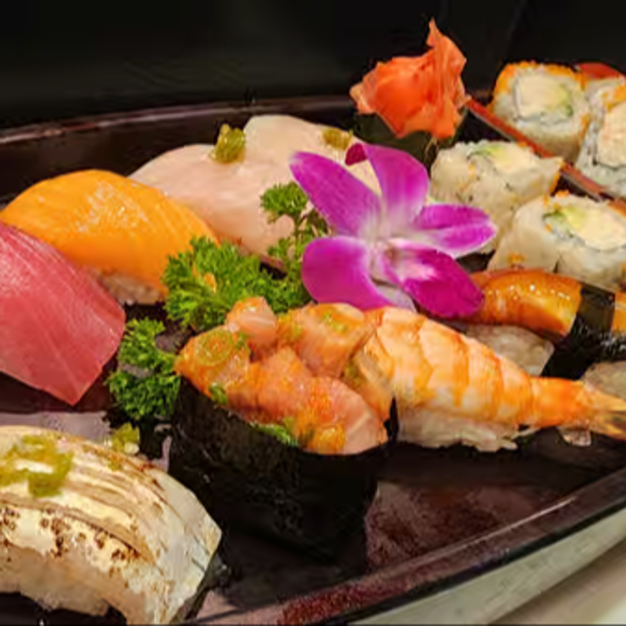 Large Sushi Combo