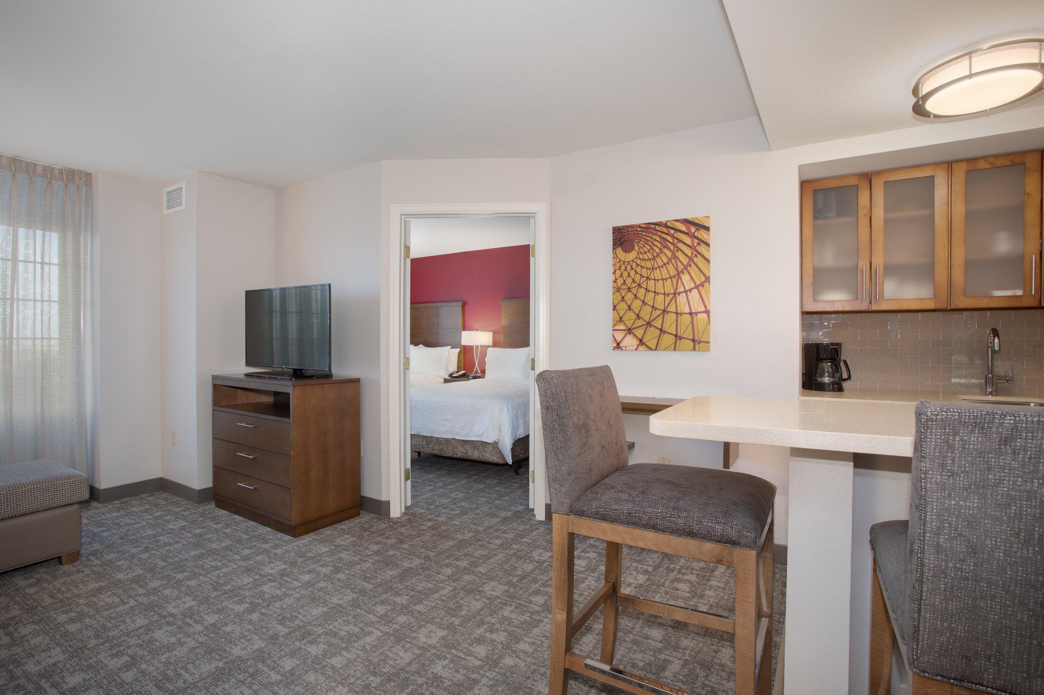 Staybridge Suites Denver International Airport Photo