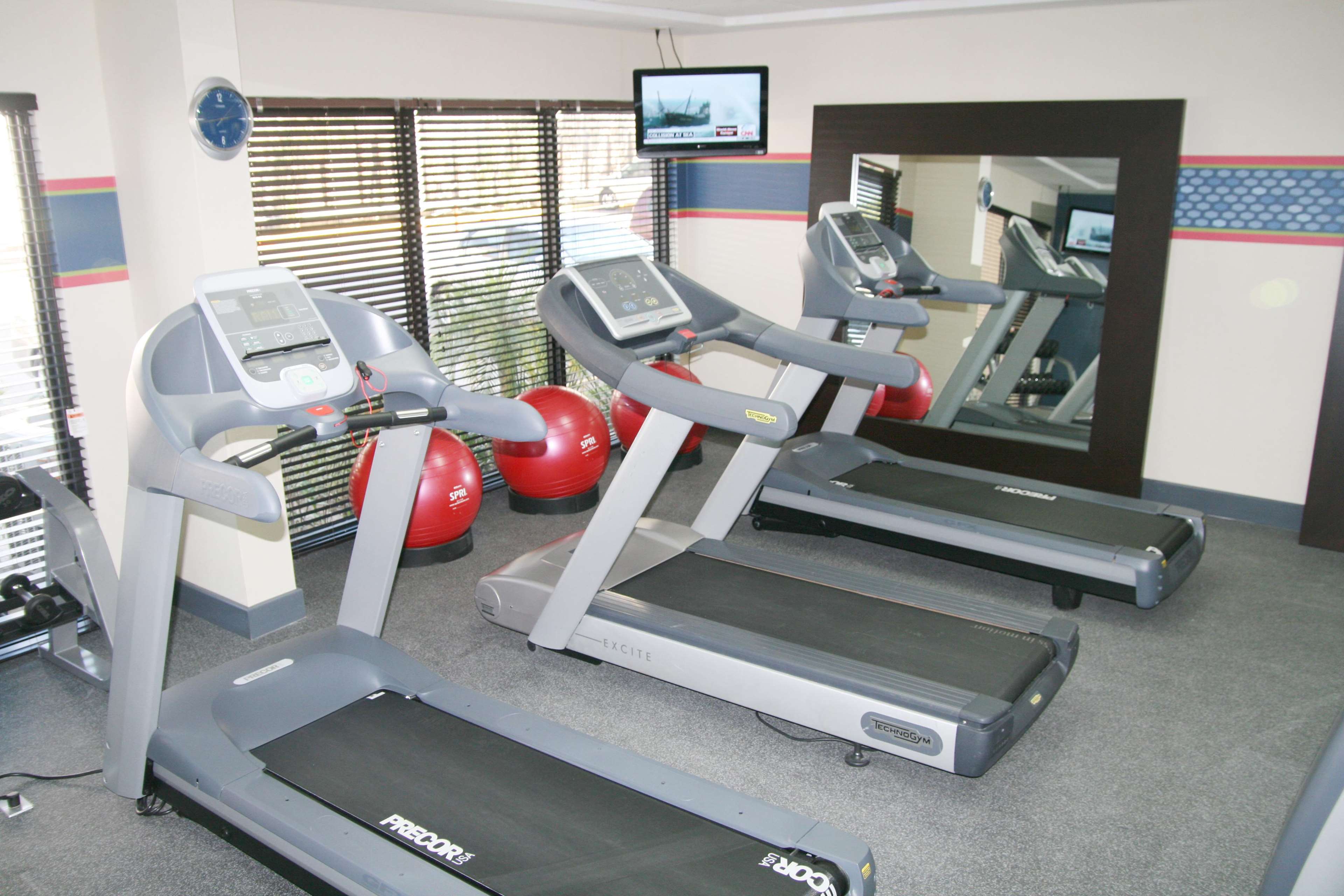 Images Hampton Inn by Hilton Monterrey-Airport