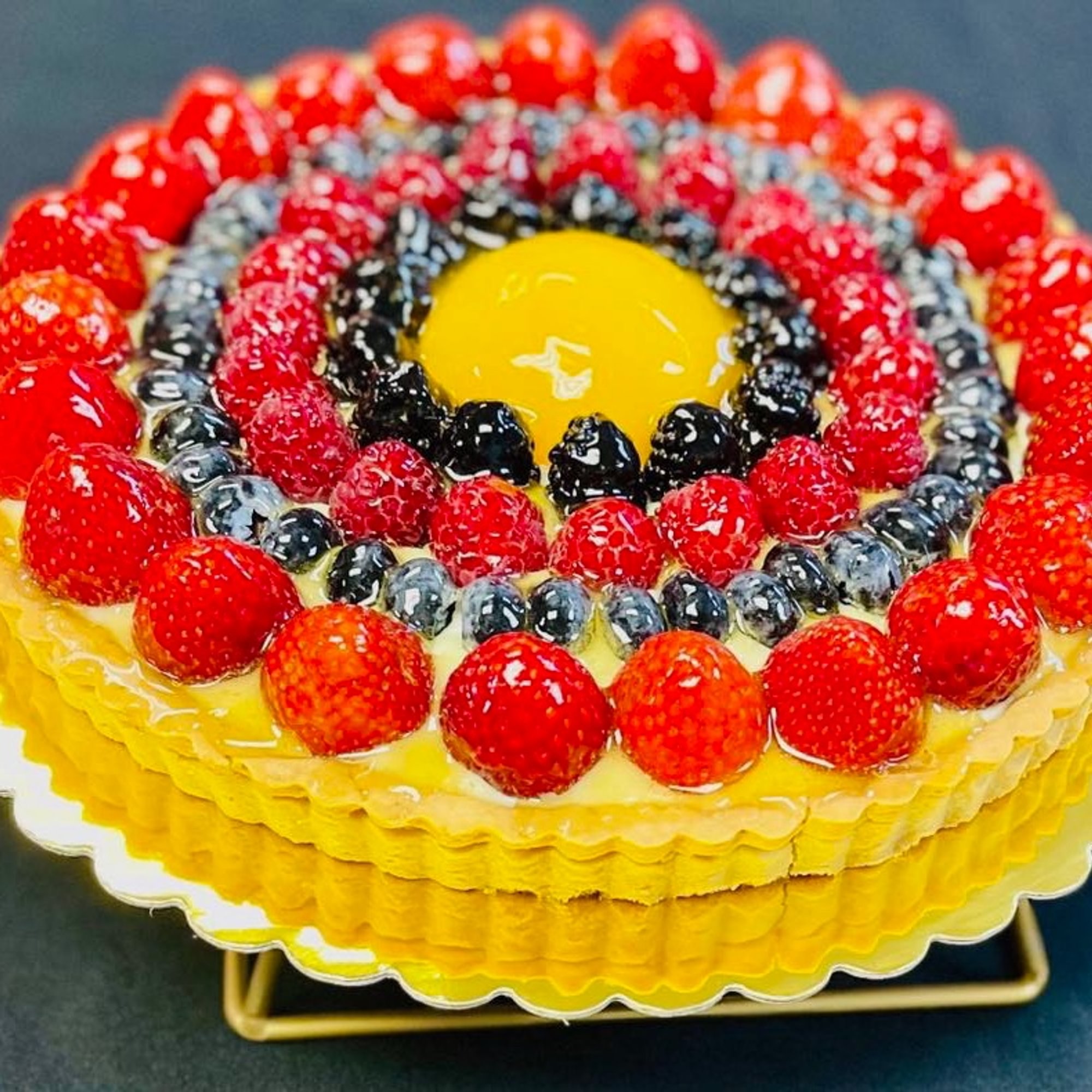 Whole Raspberry Tarte (Pre Order Only)