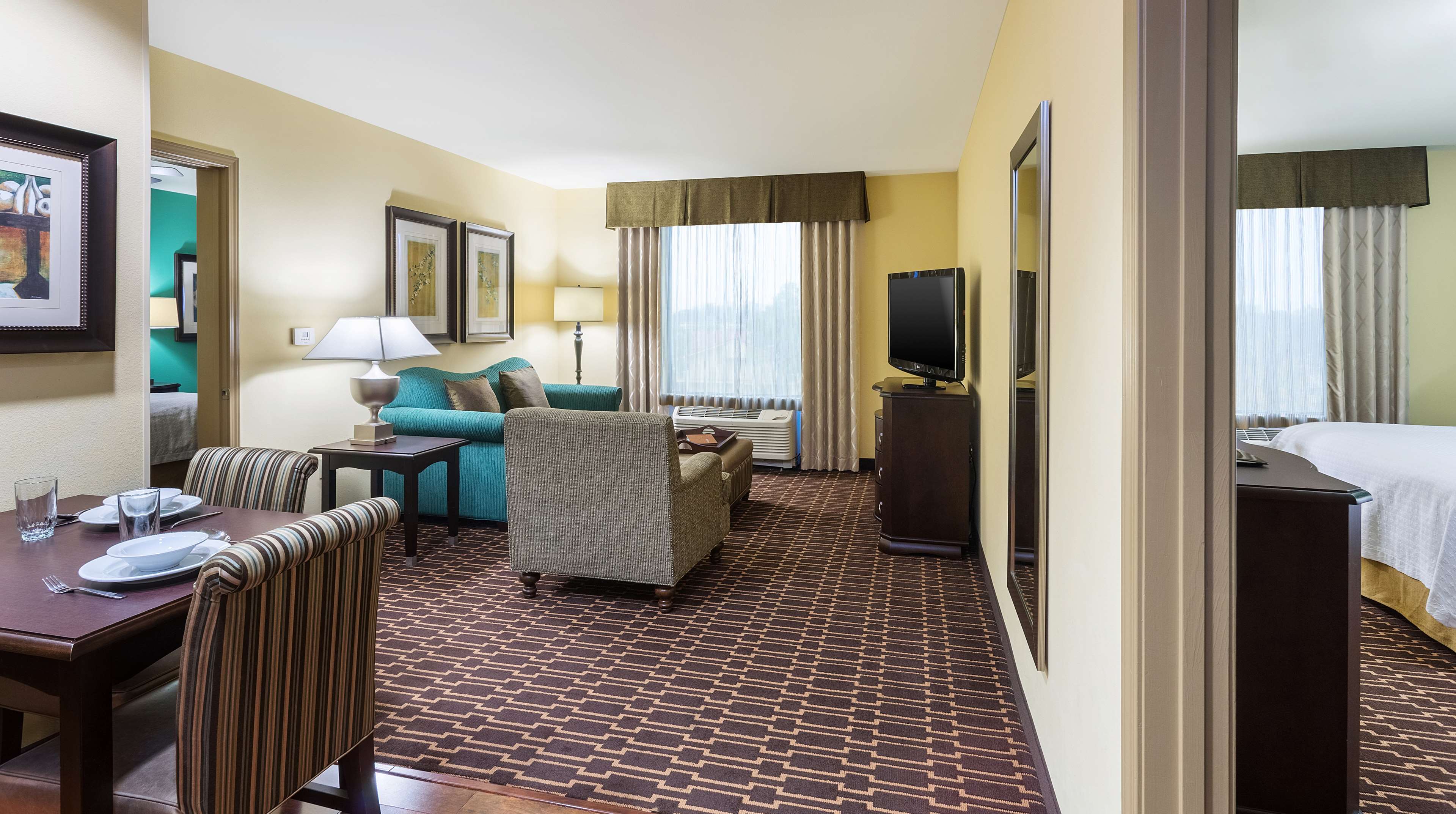Guest room