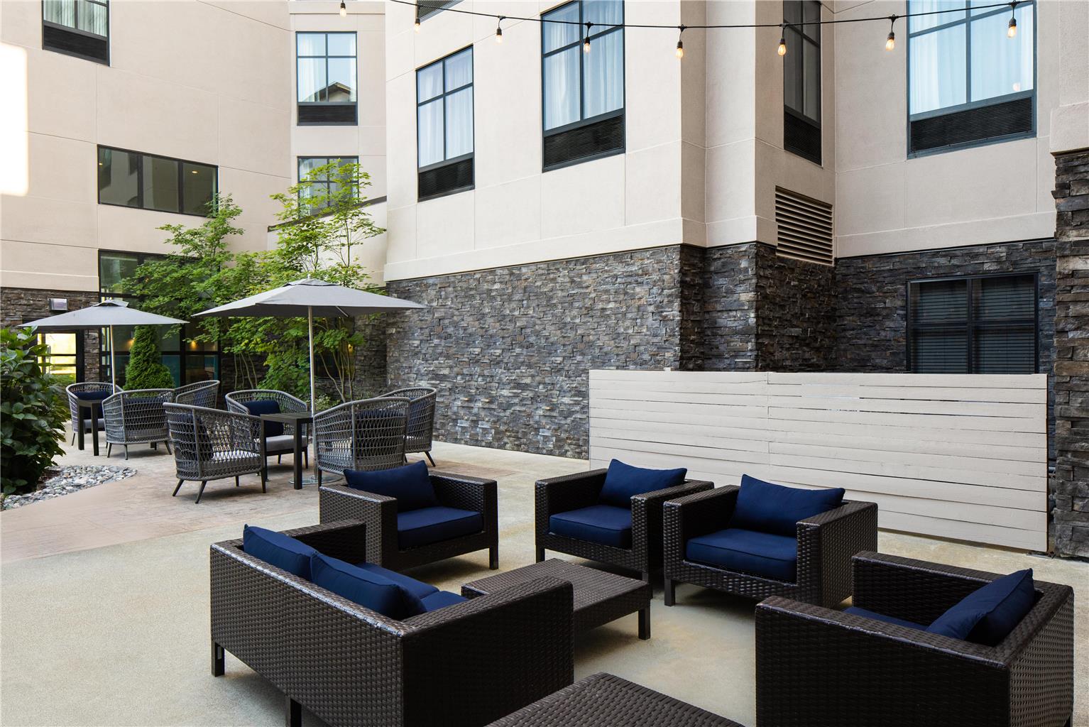 Homewood Suites by Hilton Lynnwood Seattle Everett, WA Image
