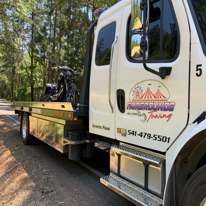 Fairgrounds Towing & Fuel LLC Image