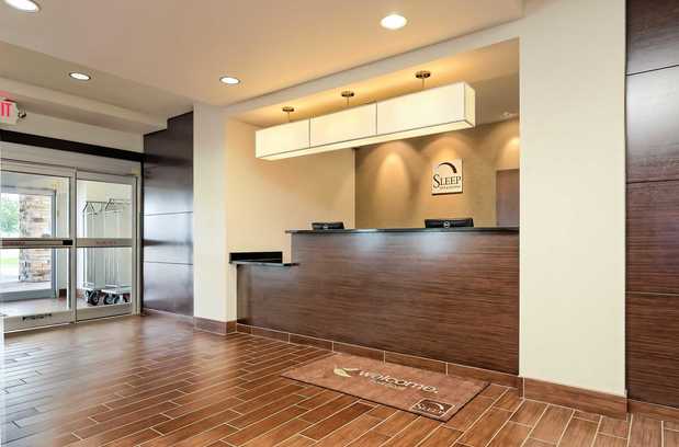 Images Sleep Inn & Suites