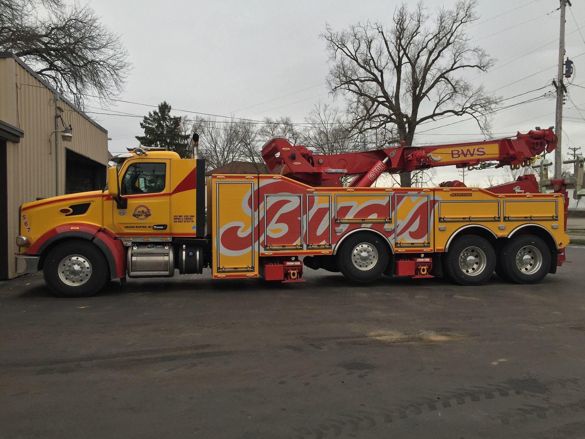 Bud's Wrecker Service Photo