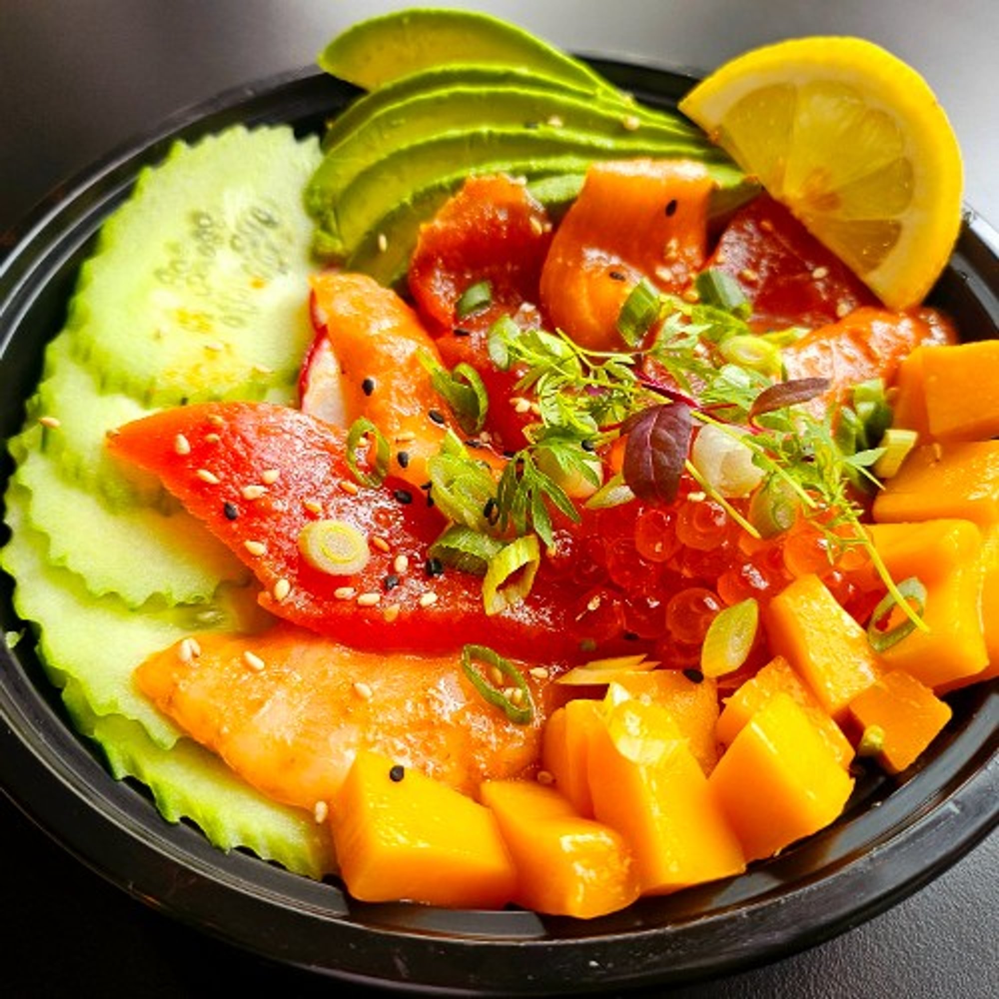 Delish Sashimi Don