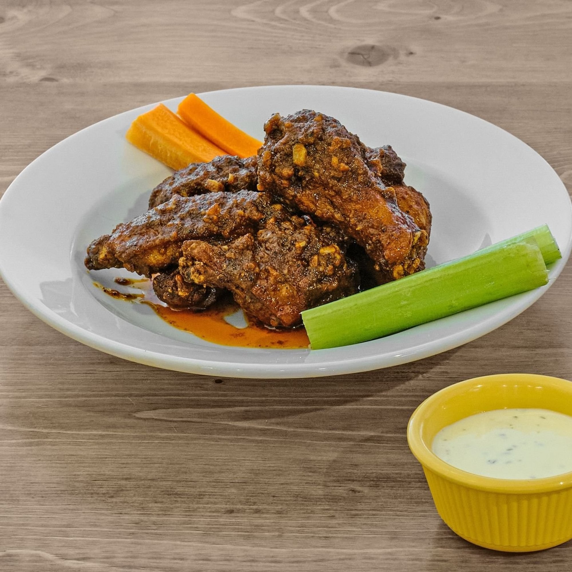 Juicy Wings (6)
