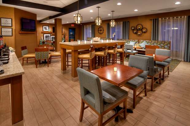 Images Hampton Inn Greensburg