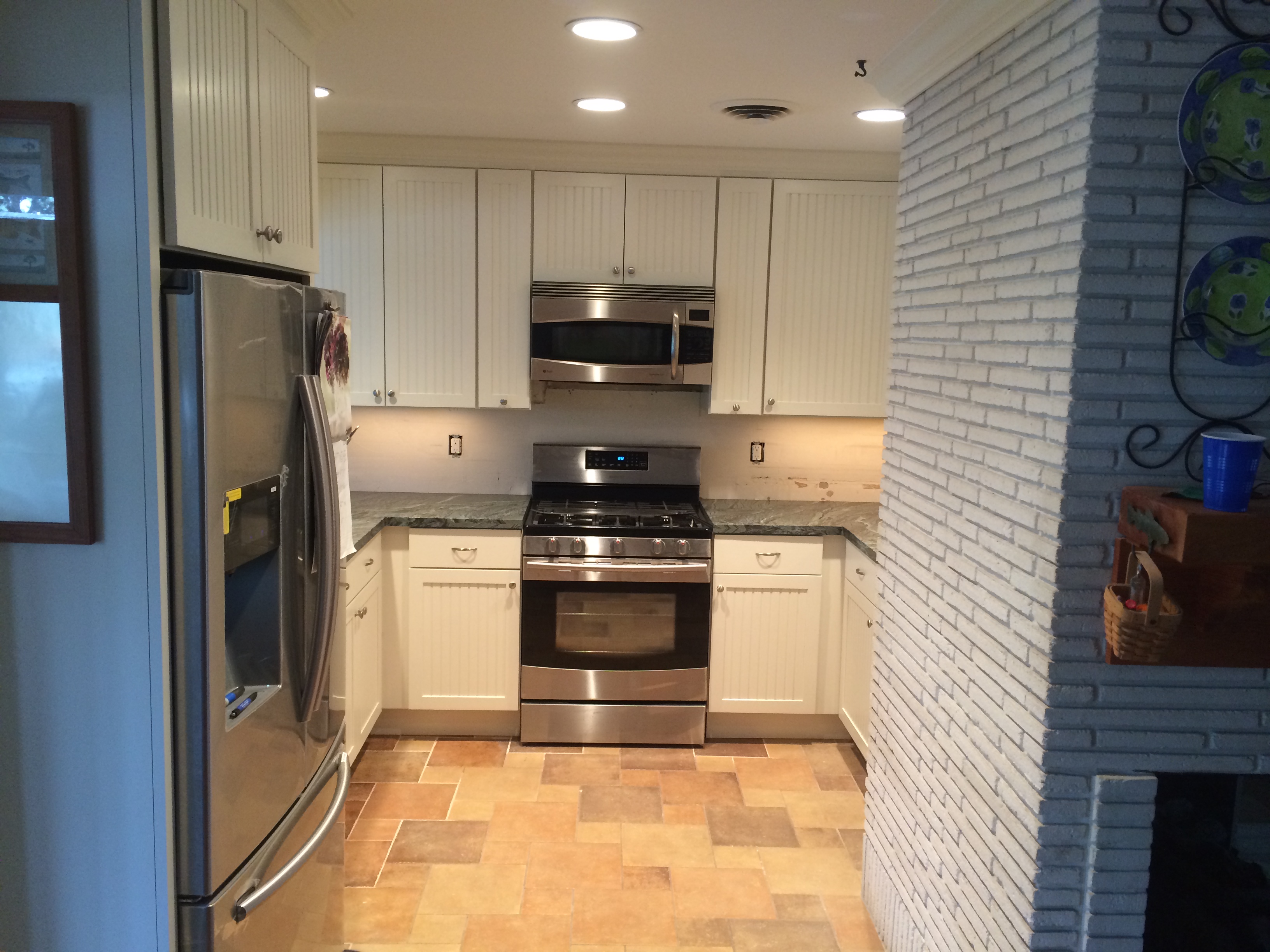 Natural Stone and Tile Design, Inc. Photo