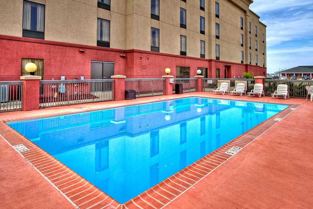 Hampton Inn Cleveland Image