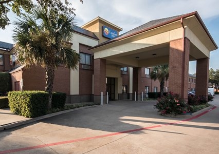 plano comfort inn medical near center