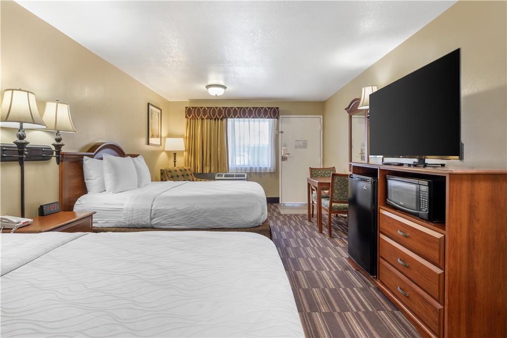 Best Western Desert Winds Image