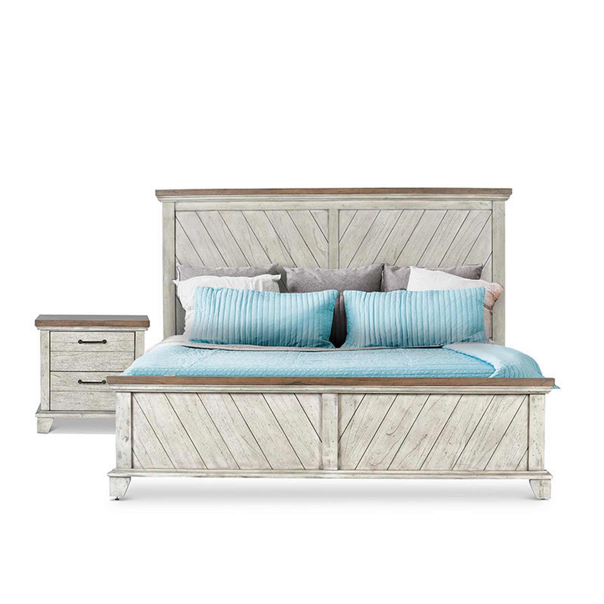 King Bear Creek Bed & Nightstand