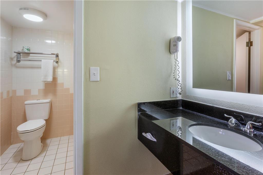 SureStay by Best Western Chambers Petrified Forest Image