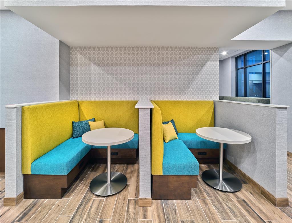 Hampton Inn by Hilton Omaha UN Medical Center Area Image