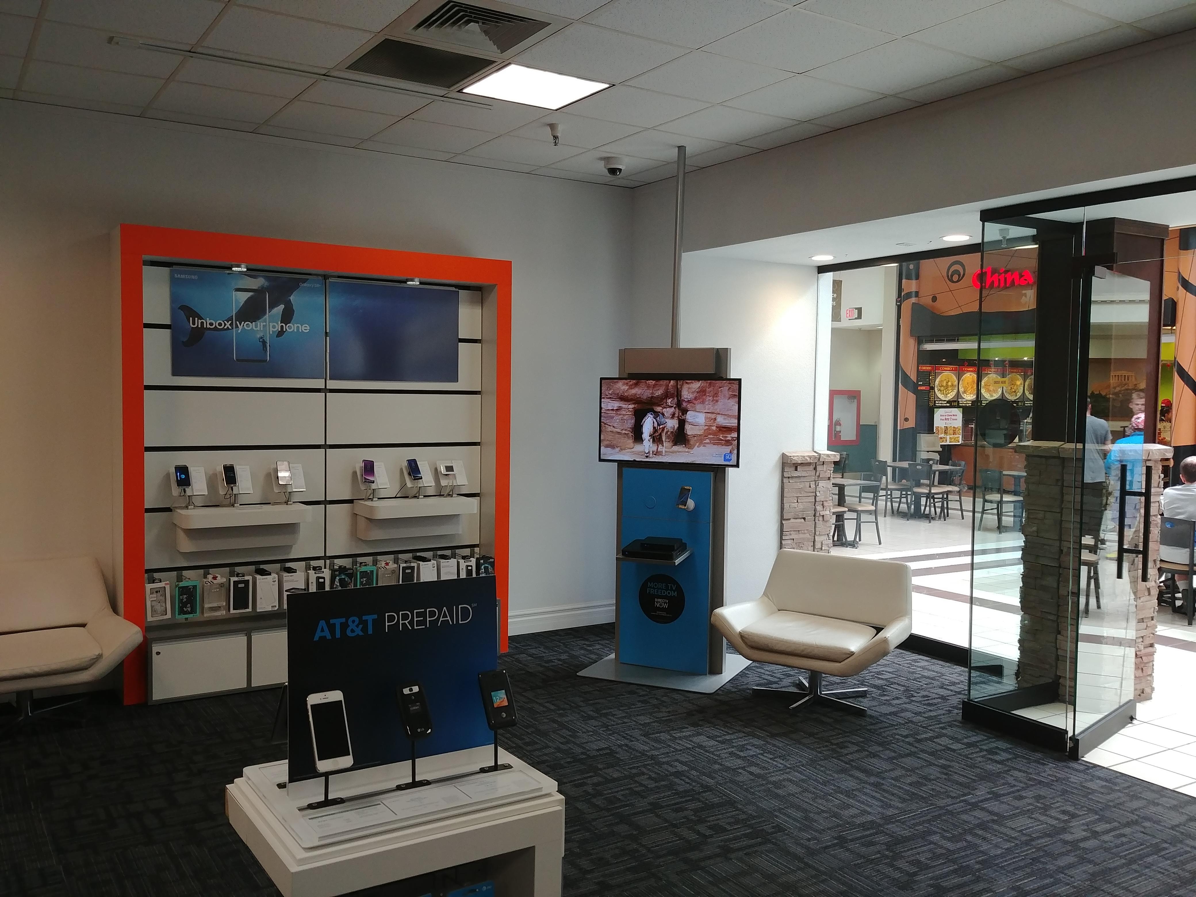 AT&T Store Photo