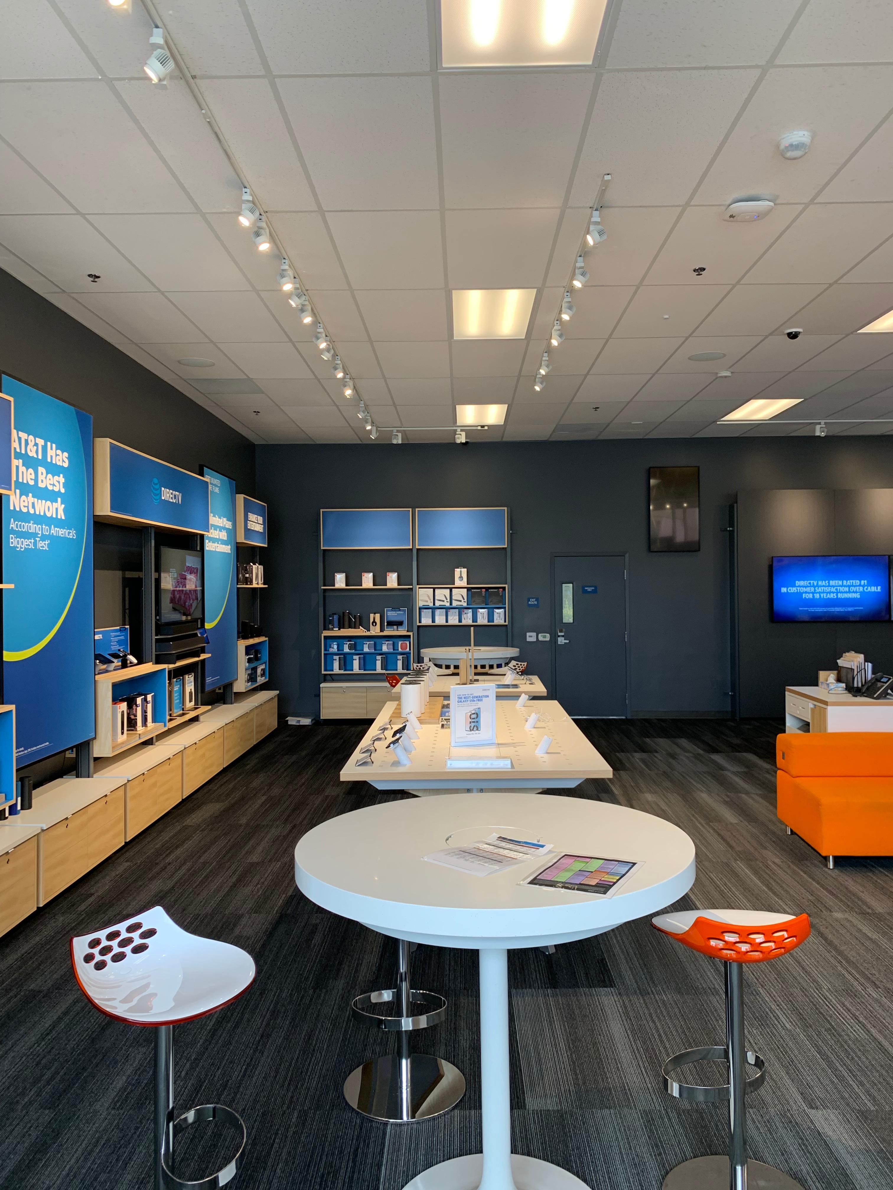 AT&T Store Photo