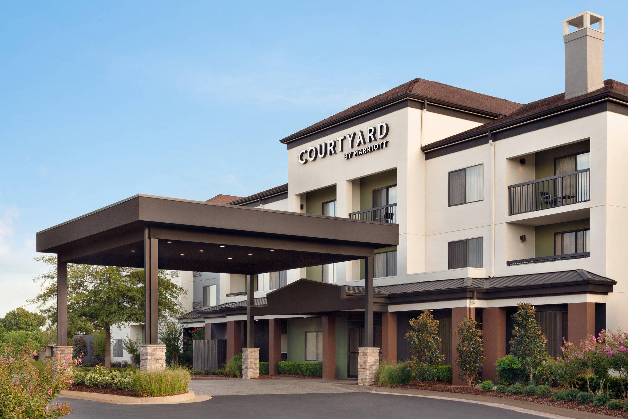 Courtyard by Marriott Tulsa Central Photo