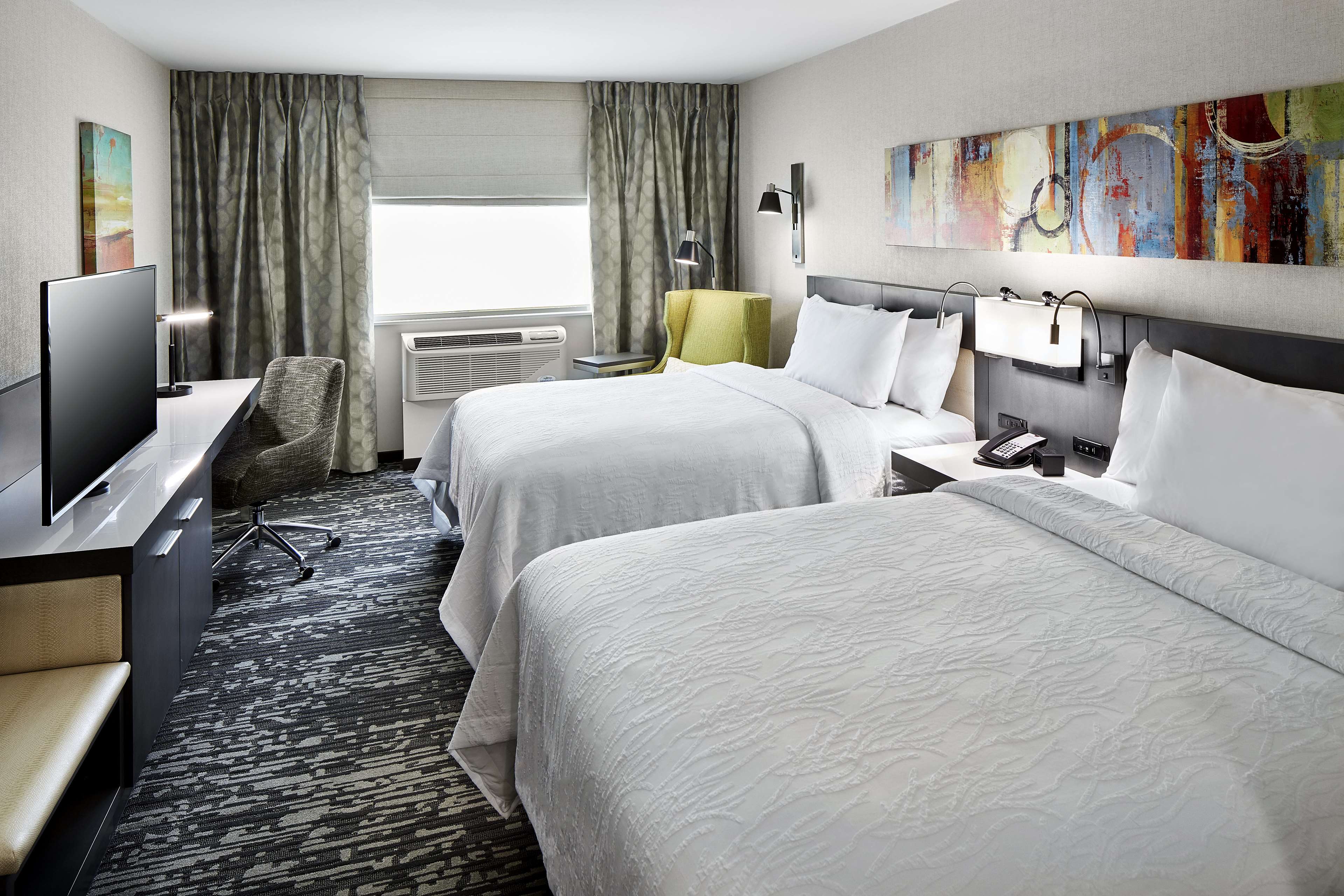 Hilton Garden Inn Roslyn Photo