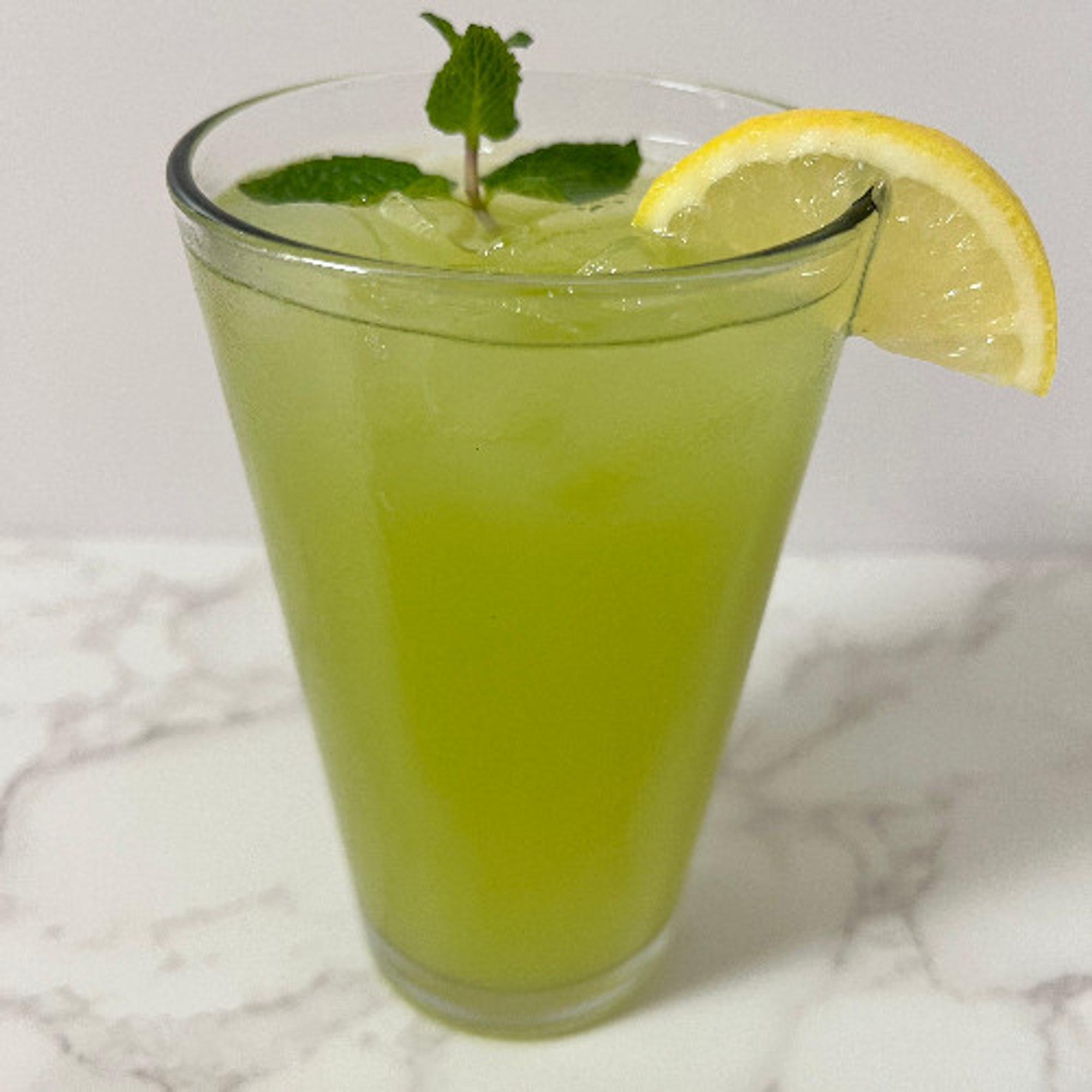 Waterfront Lemonade with Mint