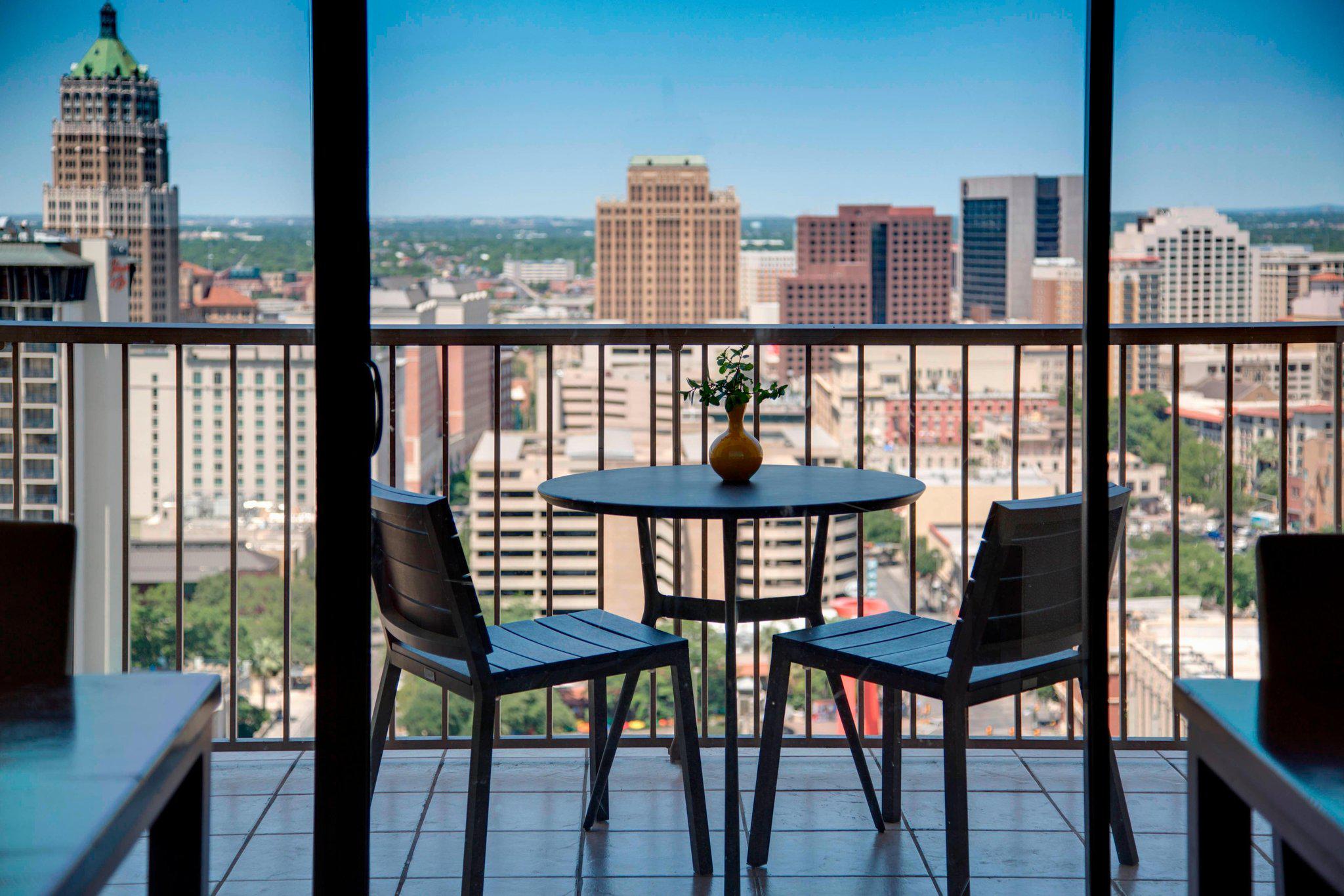 San Antonio Marriott Riverwalk Photo