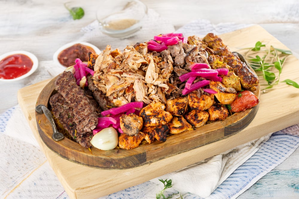 Platter for 5 People / صينية تكفي 5 أشخاص