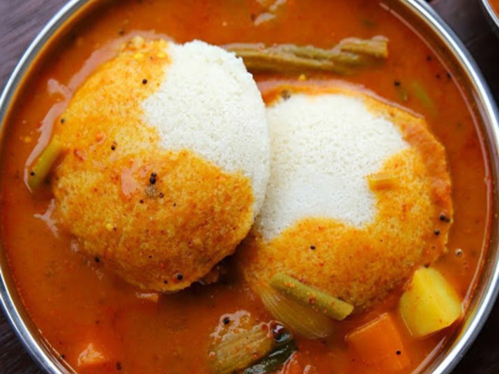 Sambar Idli (2 Pcs)
