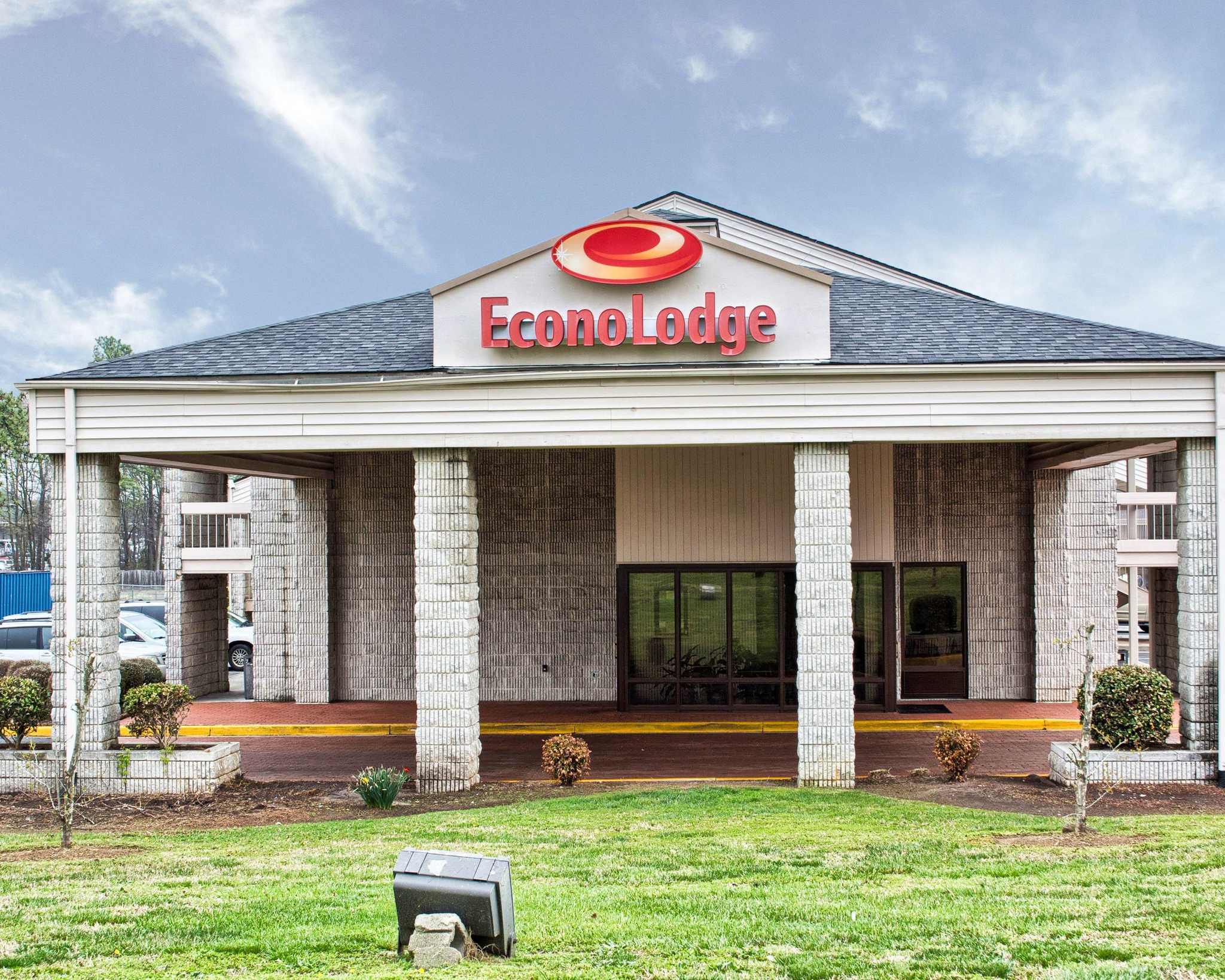 Econo Lodge in Richmond, VA (804) 6728&hellip;