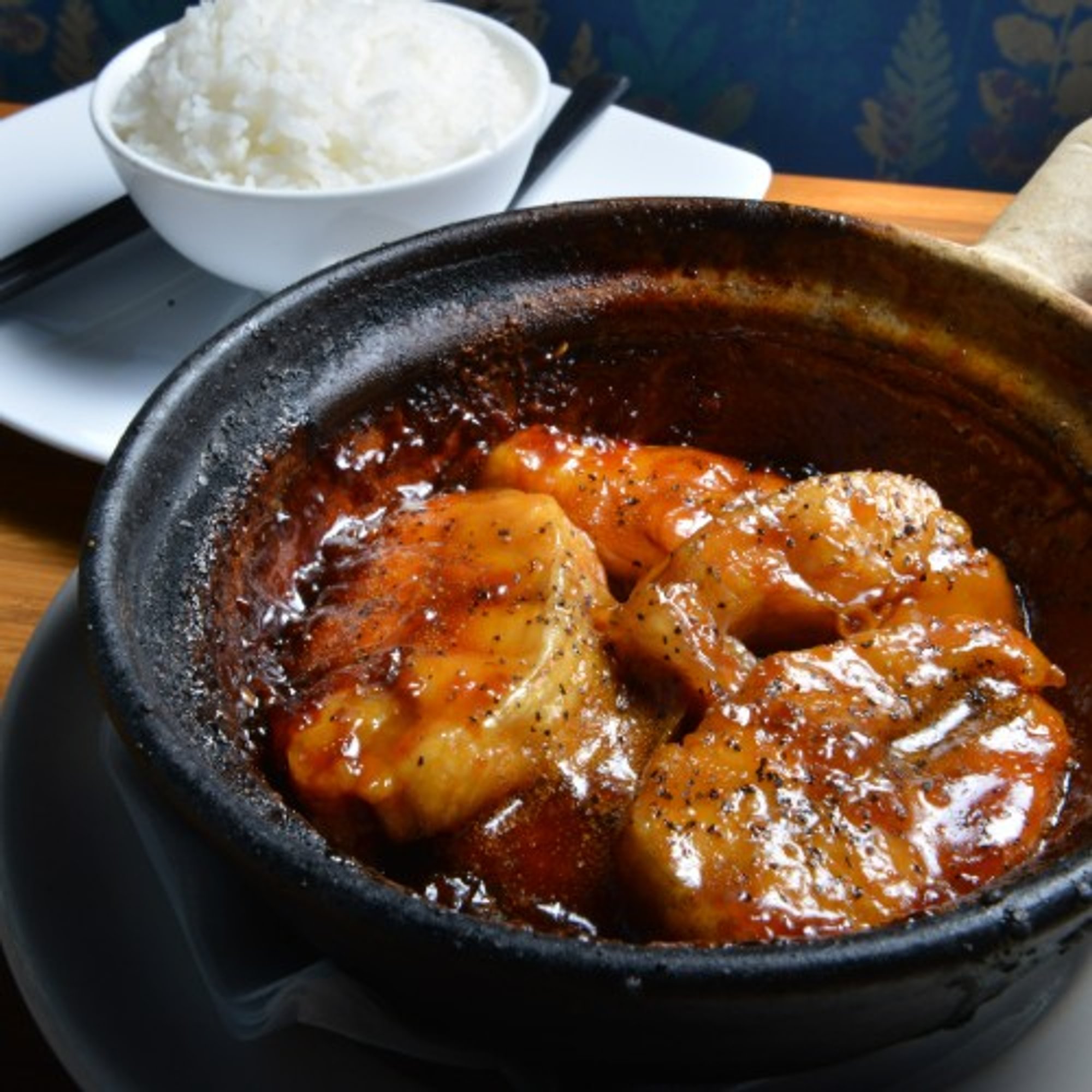 Catfish Stewed in Clay Pot