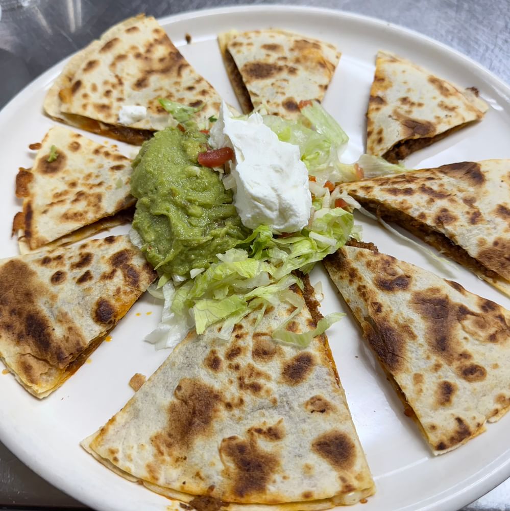Quesadilla Sincronizada Grilled Chicken