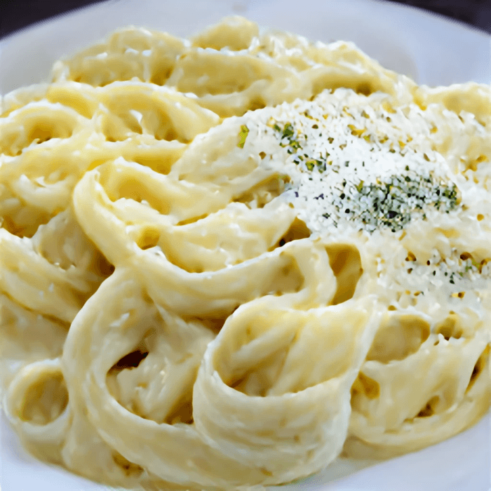Fettuccini Alfredo