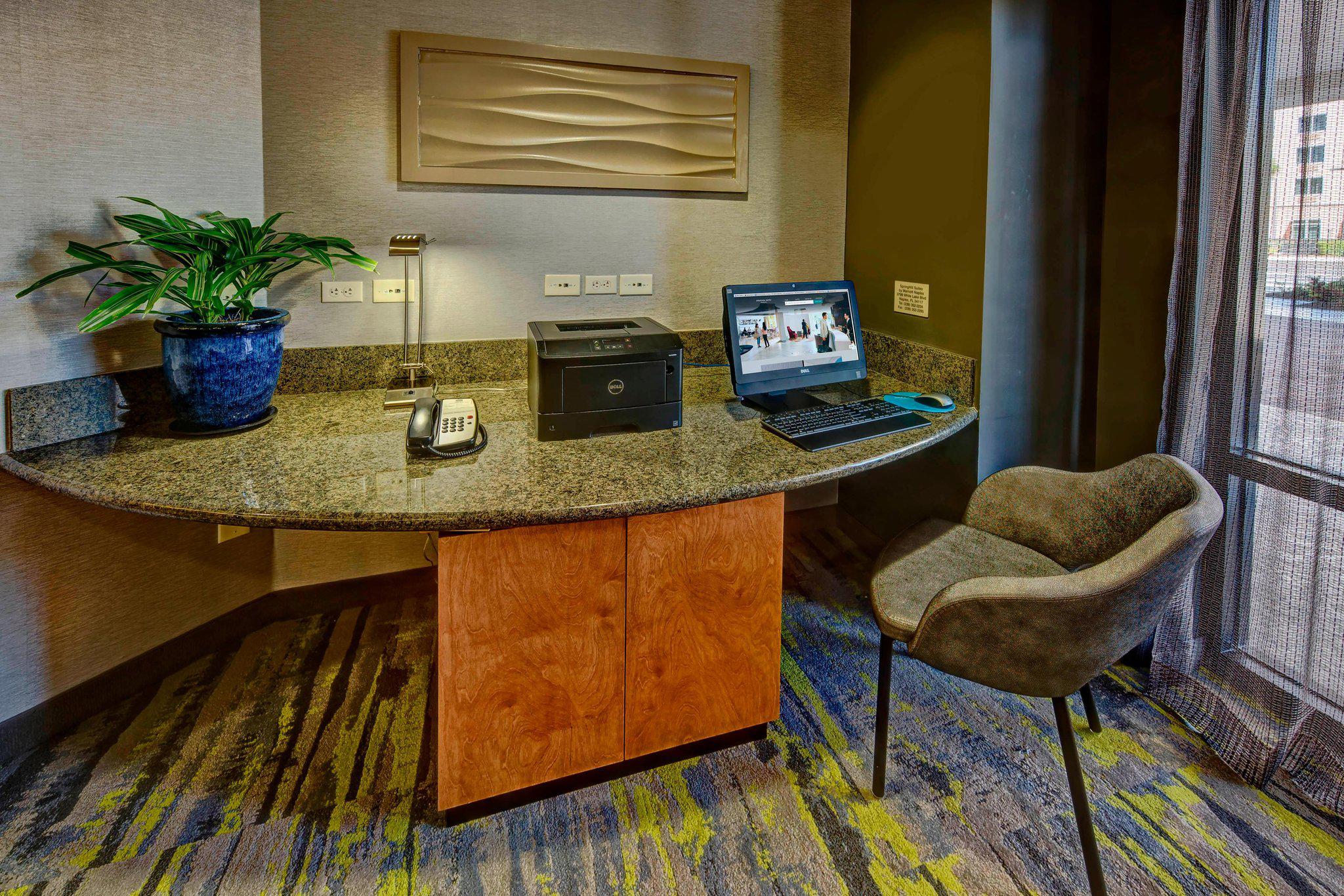 SpringHill Suites by Marriott Naples Photo