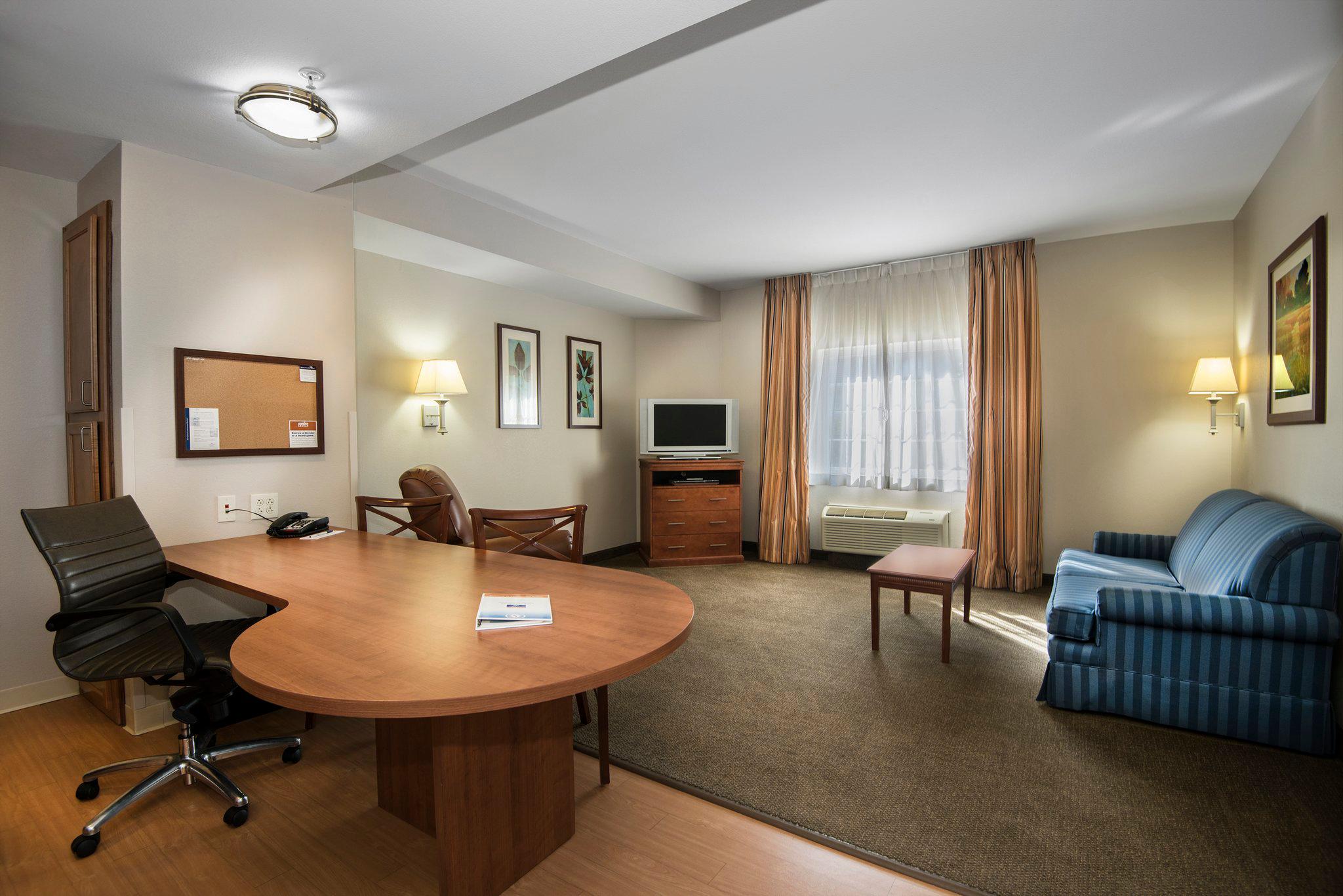 Candlewood Suites Conway Photo