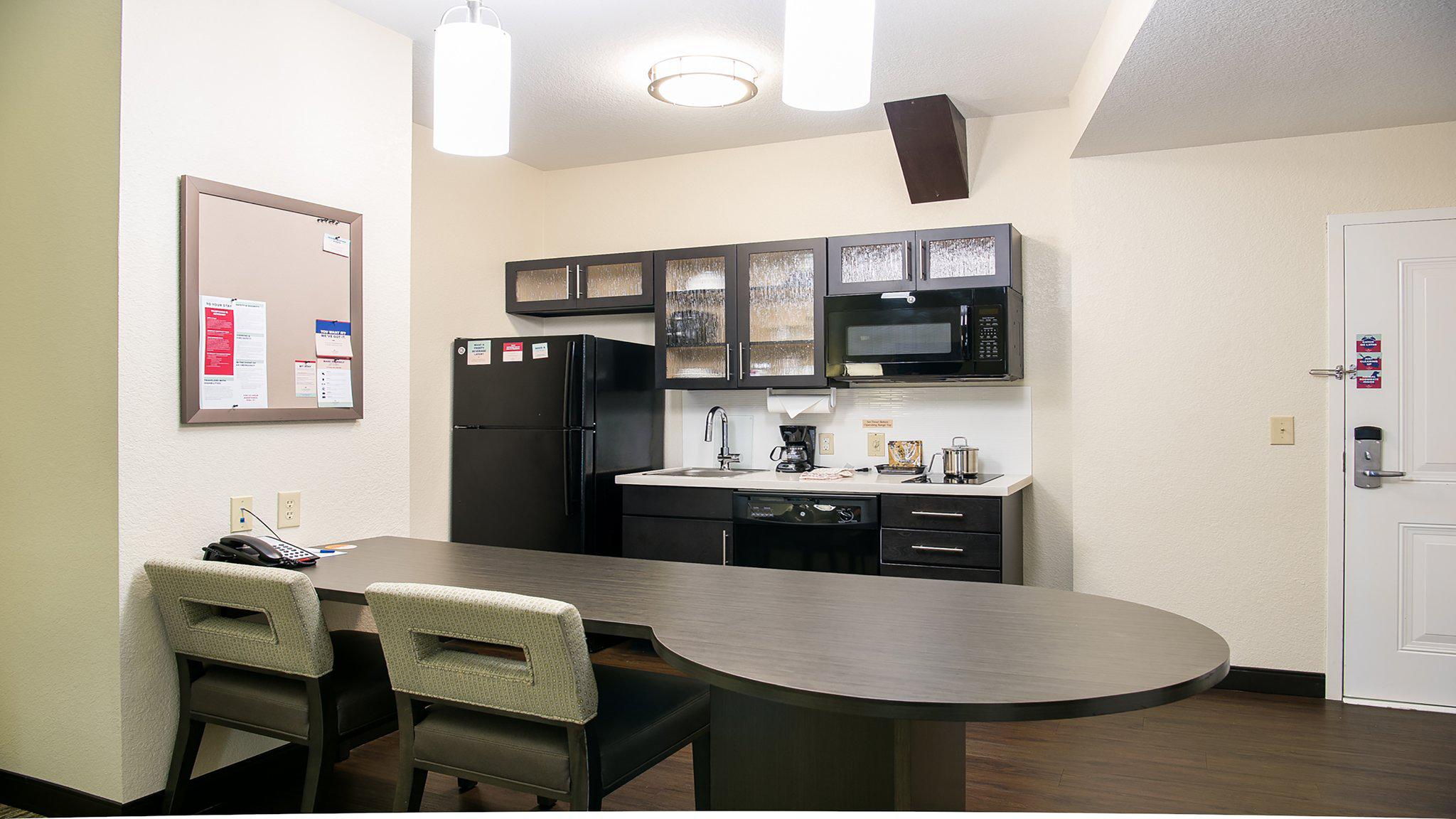 Candlewood Suites Bay City by IHG Image