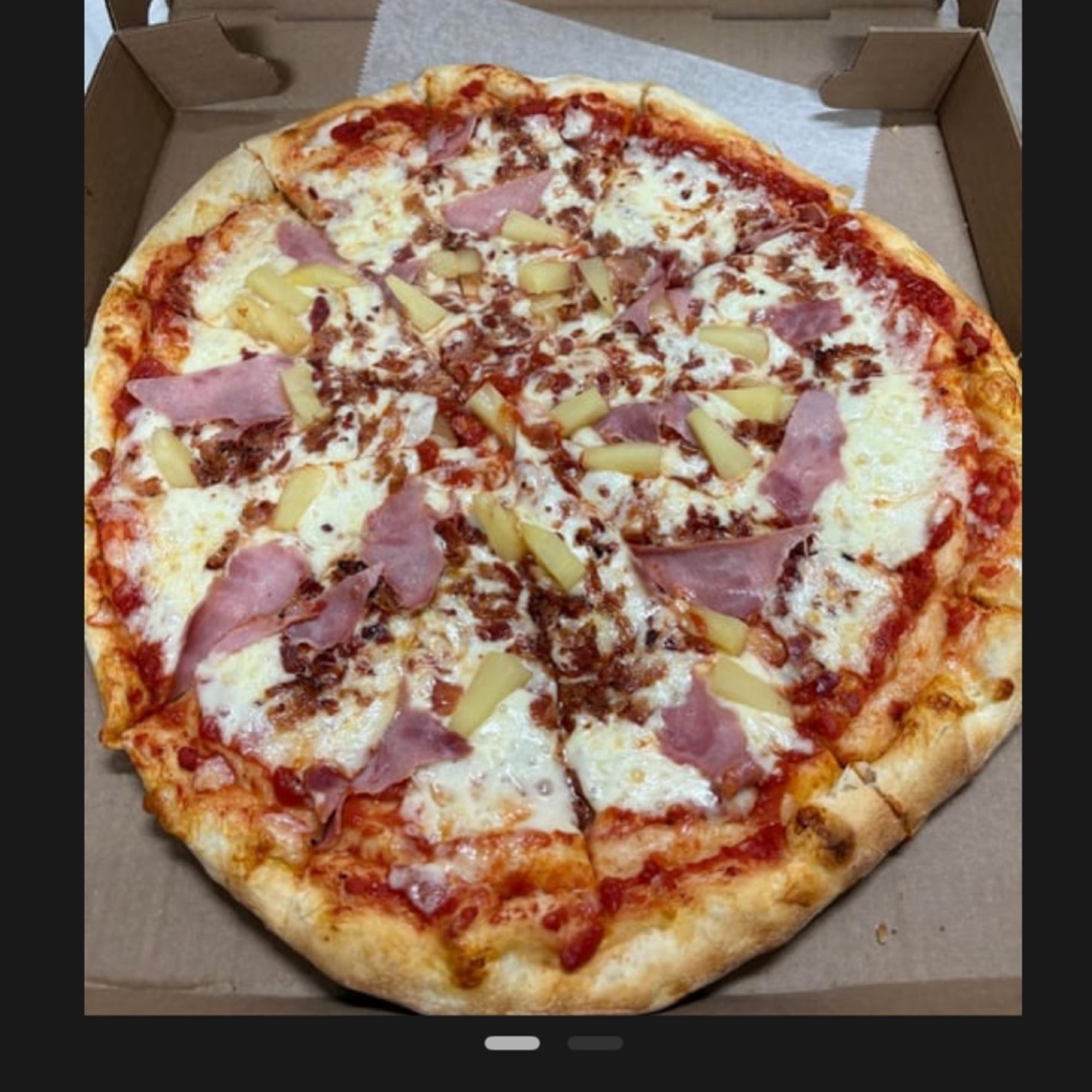 Hawaiian Pizza (Medium 14”)