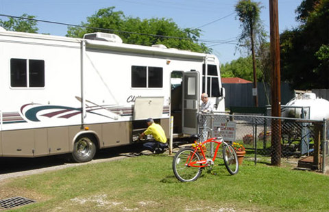 New Orleans KOA Holiday Photo