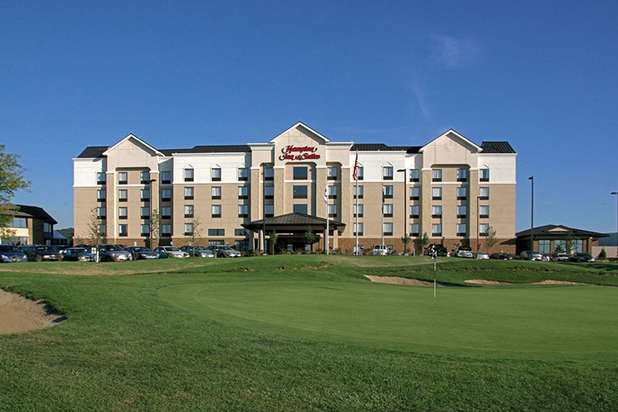 Images Hampton Inn & Suites Blairsville