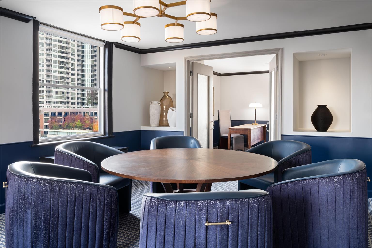 Hilton Orrington/Evanston Image